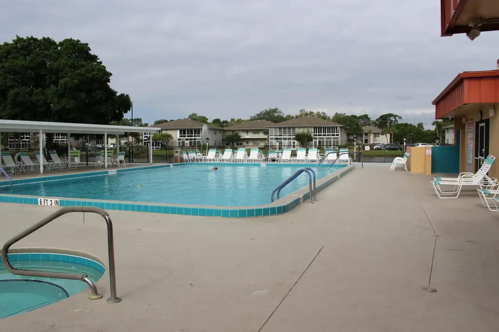 30 Lake Vista Trail Port St Lucie FL 34952