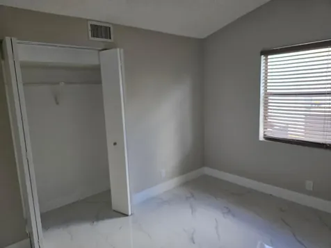 8214 SW 14th Court North Lauderdale FL 33068