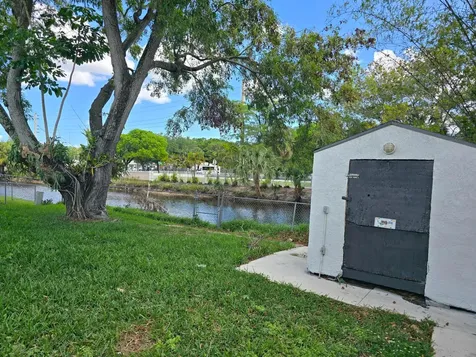 8214 SW 14th Court North Lauderdale FL 33068
