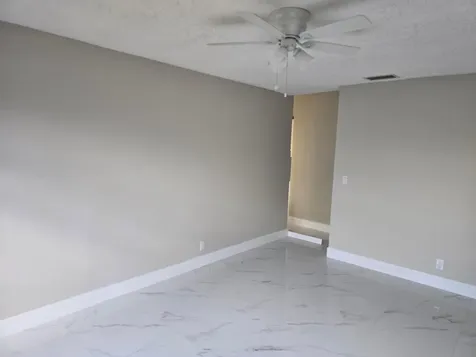 8214 SW 14th Court North Lauderdale FL 33068