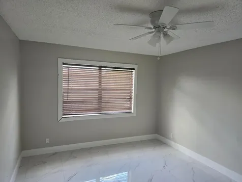 8214 SW 14th Court North Lauderdale FL 33068