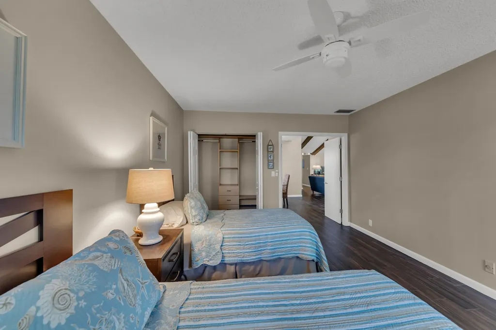 6521 Pumpkin Seed Circle Boca Raton FL 33433