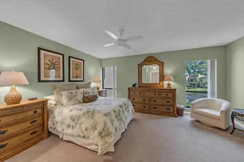 6521 Pumpkin Seed Circle Boca Raton FL 33433