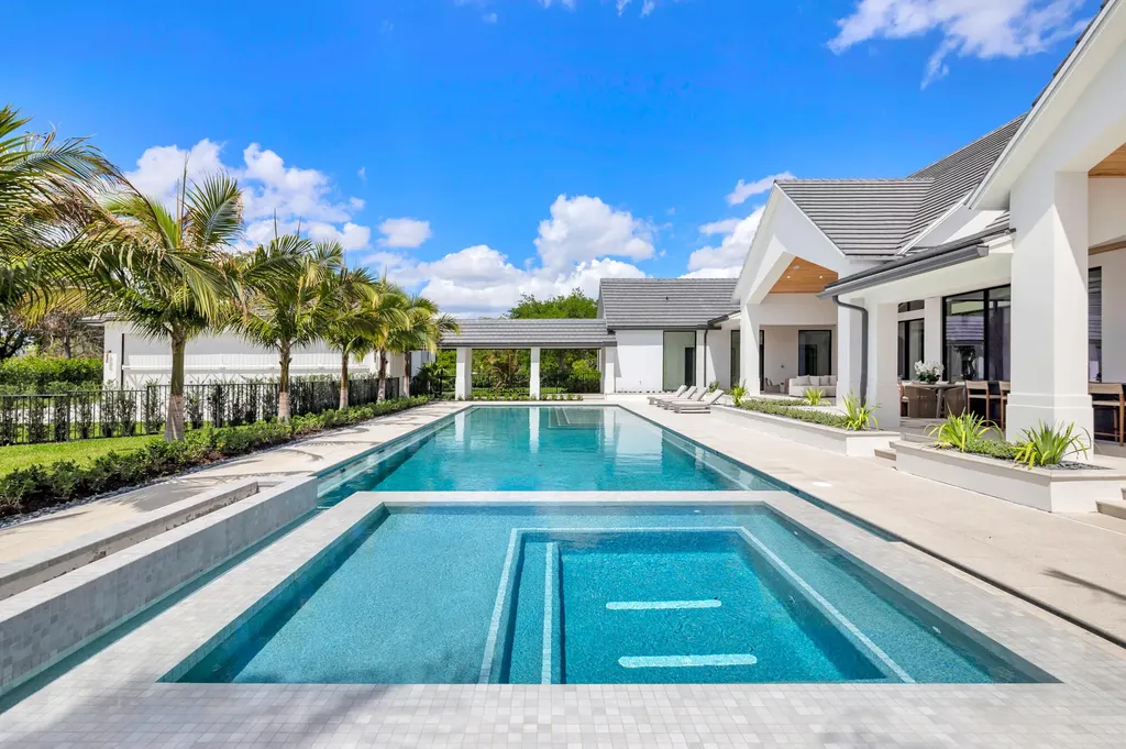 2015 Lockheed Terrace Wellington FL 33414