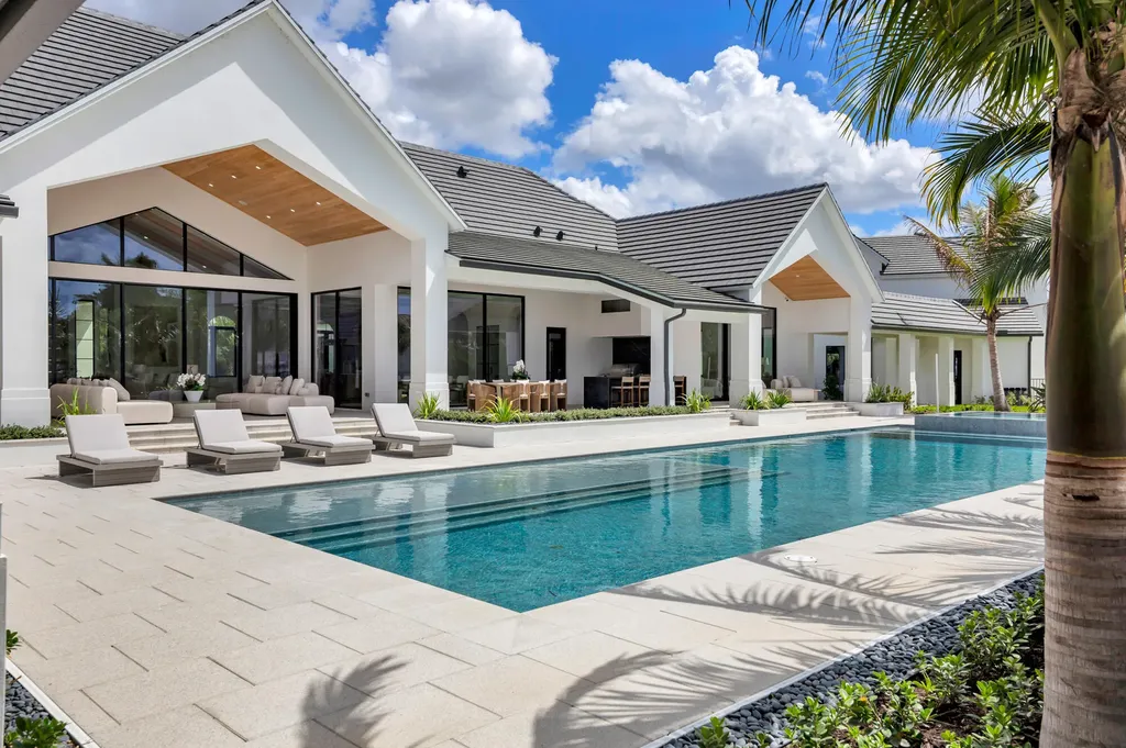 2015 Lockheed Terrace Wellington FL 33414
