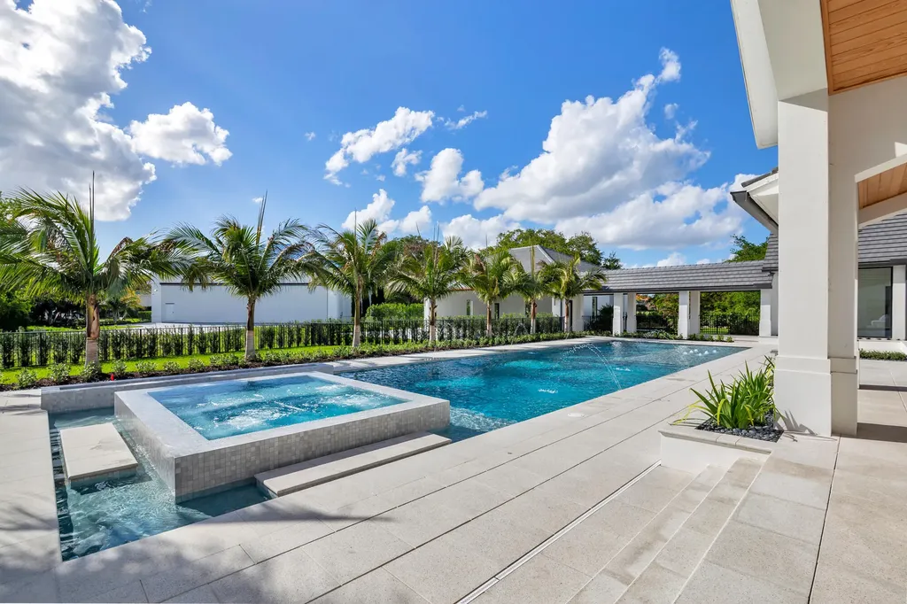 2015 Lockheed Terrace Wellington FL 33414
