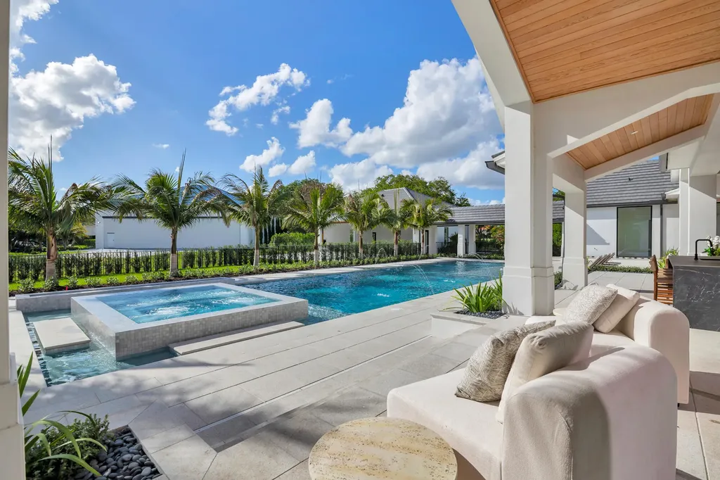 2015 Lockheed Terrace Wellington FL 33414