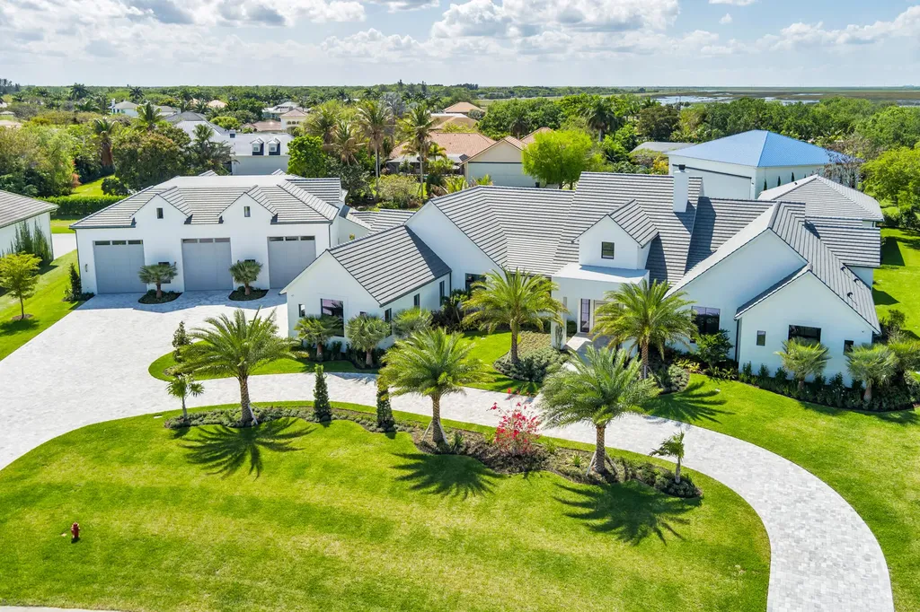2015 Lockheed Terrace Wellington FL 33414
