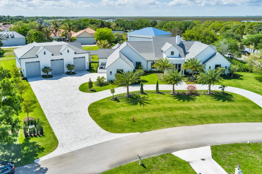 2015 Lockheed Terrace Wellington FL 33414