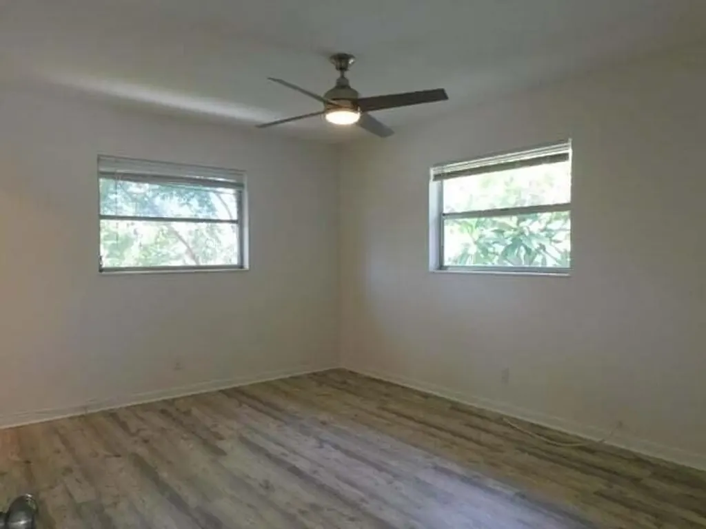 640 SE 2nd Avenue Boynton Beach FL 33435