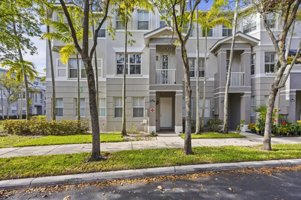 2511 Shoma Drive Royal Palm Beach FL 33414