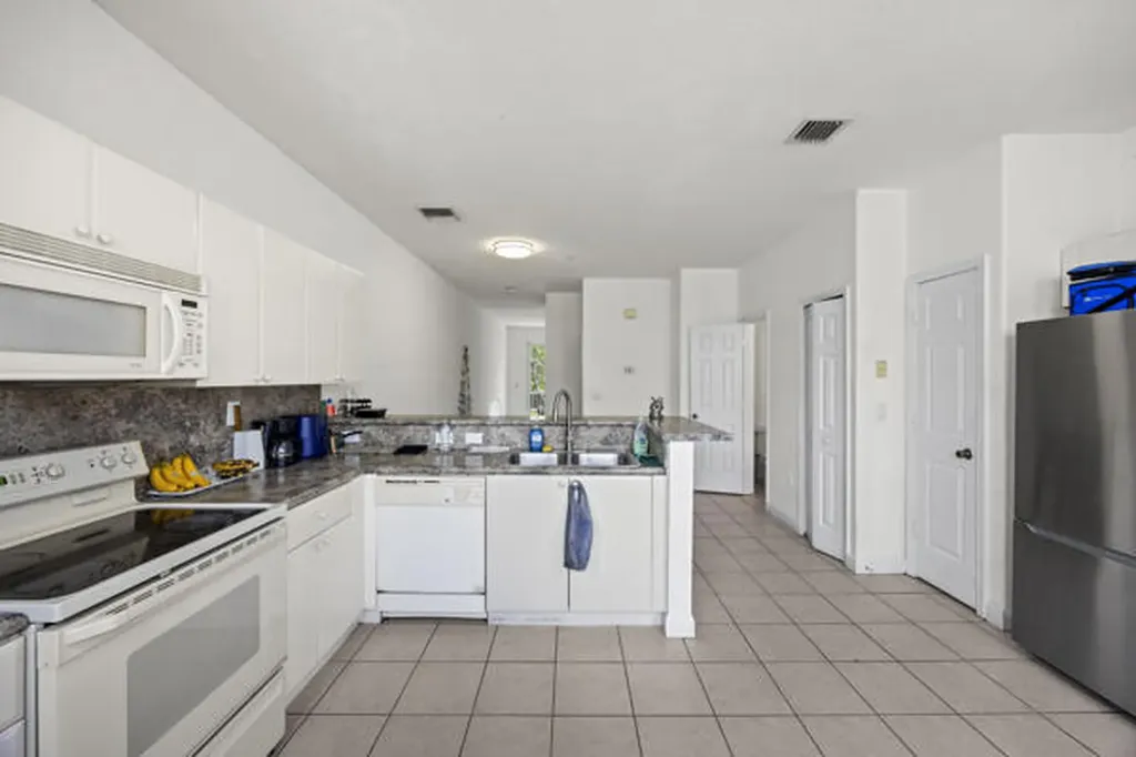 2511 Shoma Drive Royal Palm Beach FL 33414