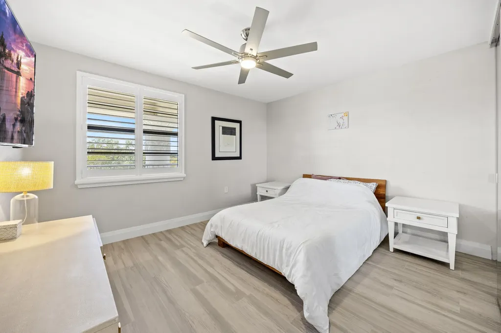 6061 Balboa Circle Boca Raton FL 33433
