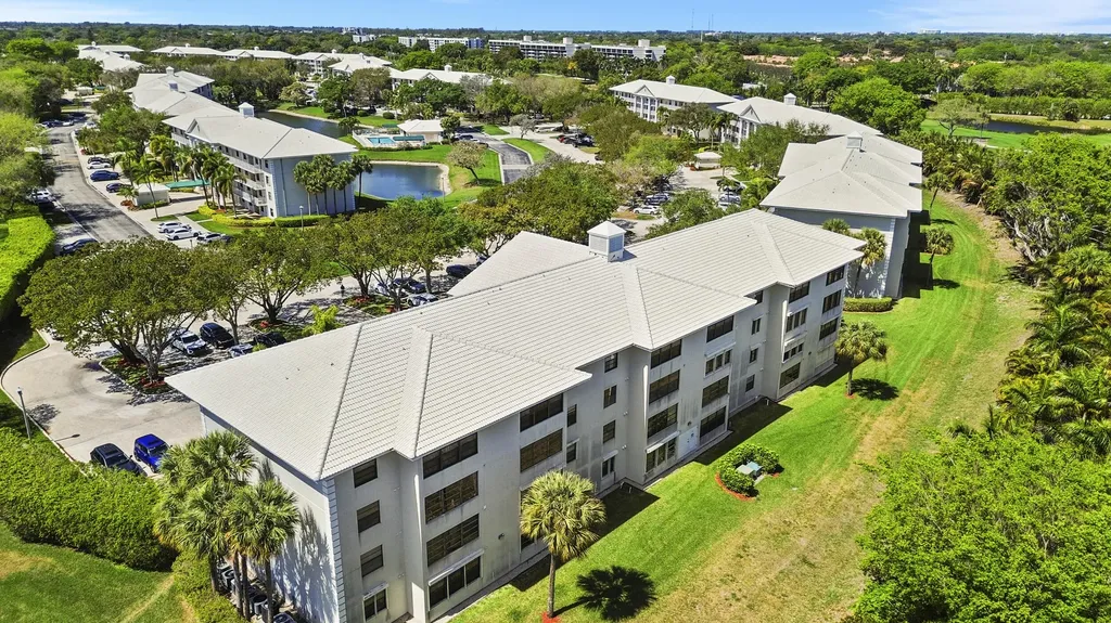6061 Balboa Circle Boca Raton FL 33433