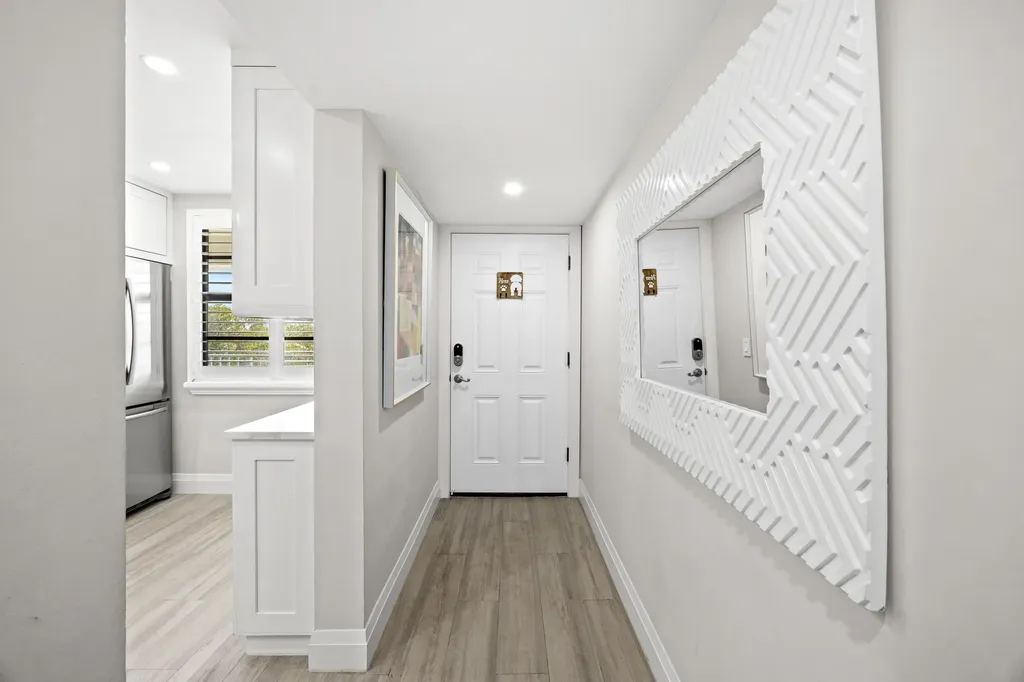 6061 Balboa Circle Boca Raton FL 33433