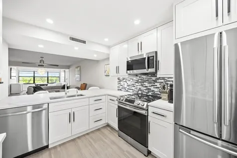6061 Balboa Circle Boca Raton FL 33433