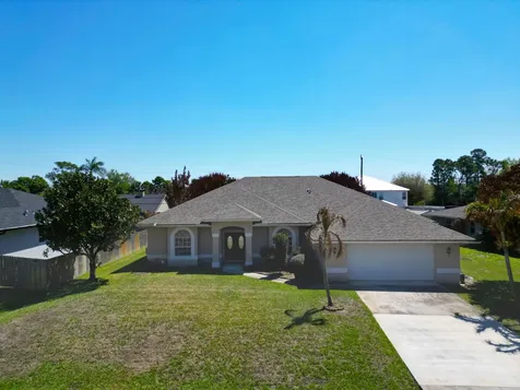 2583 SW Kenilworth Street Port St Lucie FL 34953