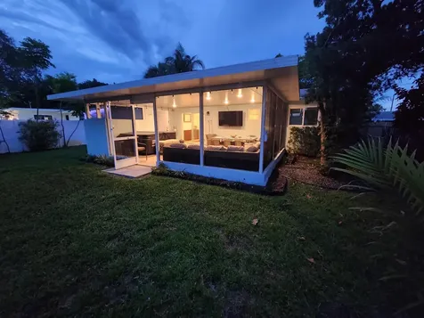 3546 Betty Ann Court E Palm Beach Gardens FL 33403