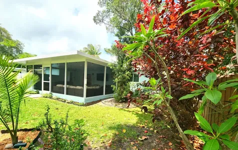 3546 Betty Ann Court E Palm Beach Gardens FL 33403