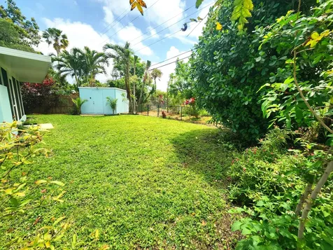 3546 Betty Ann Court E Palm Beach Gardens FL 33403