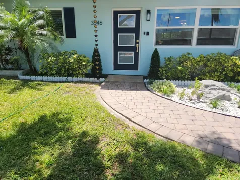 3546 Betty Ann Court E Palm Beach Gardens FL 33403