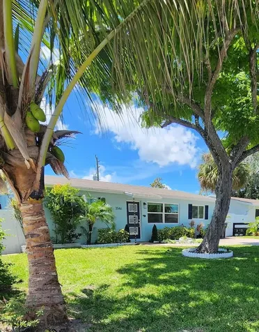 3546 Betty Ann Court E Palm Beach Gardens FL 33403