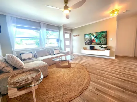 3546 Betty Ann Court E Palm Beach Gardens FL 33403