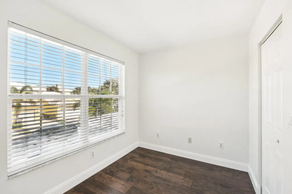 4963 Grinnell Street Lake Worth FL 33463