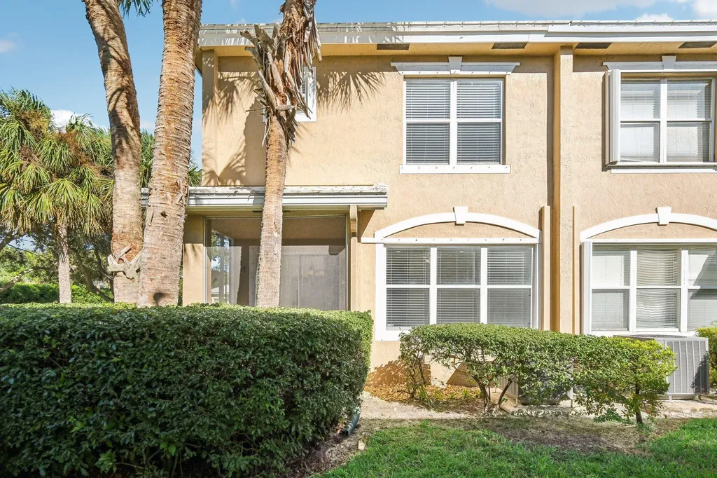 4963 Grinnell Street Lake Worth FL 33463