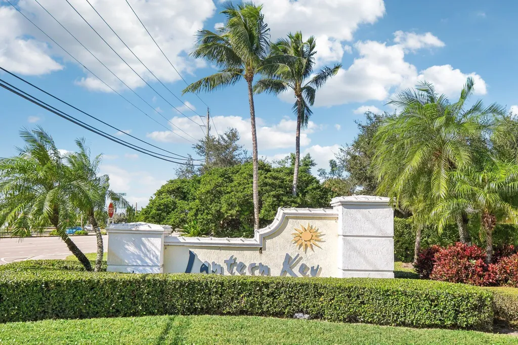 4963 Grinnell Street Lake Worth FL 33463