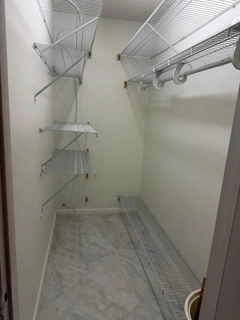 79 Dorchester D West Palm Beach FL 33417