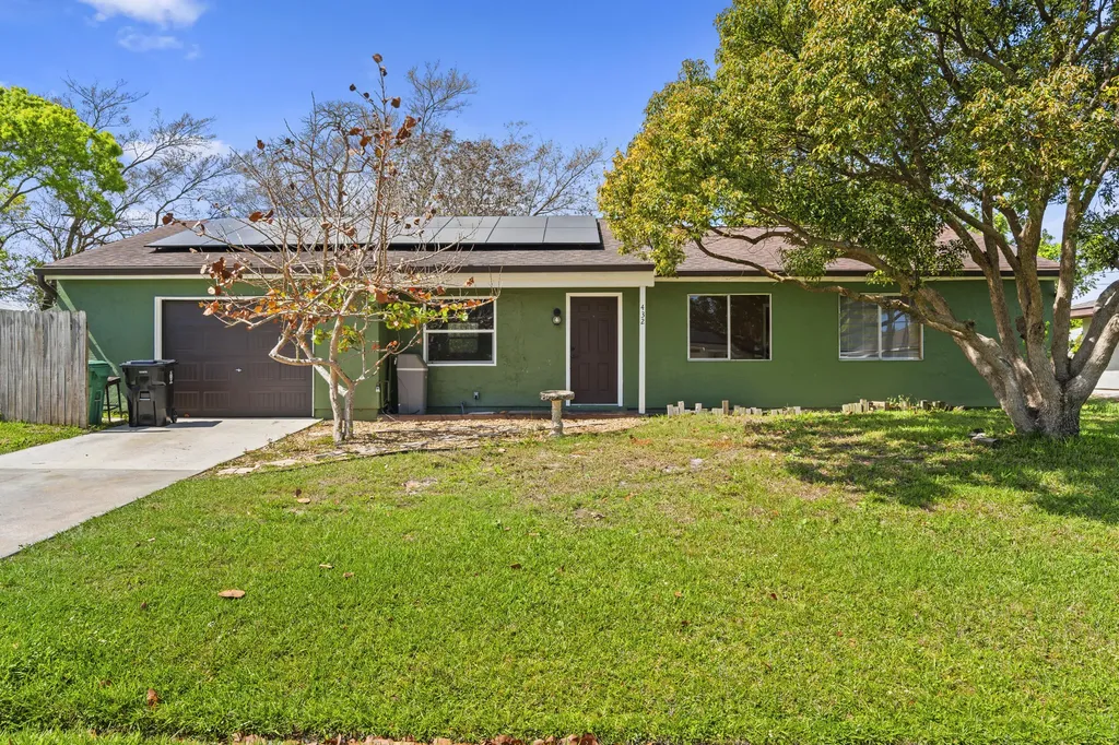 432 SE Whitmore Drive Port St Lucie FL 34984
