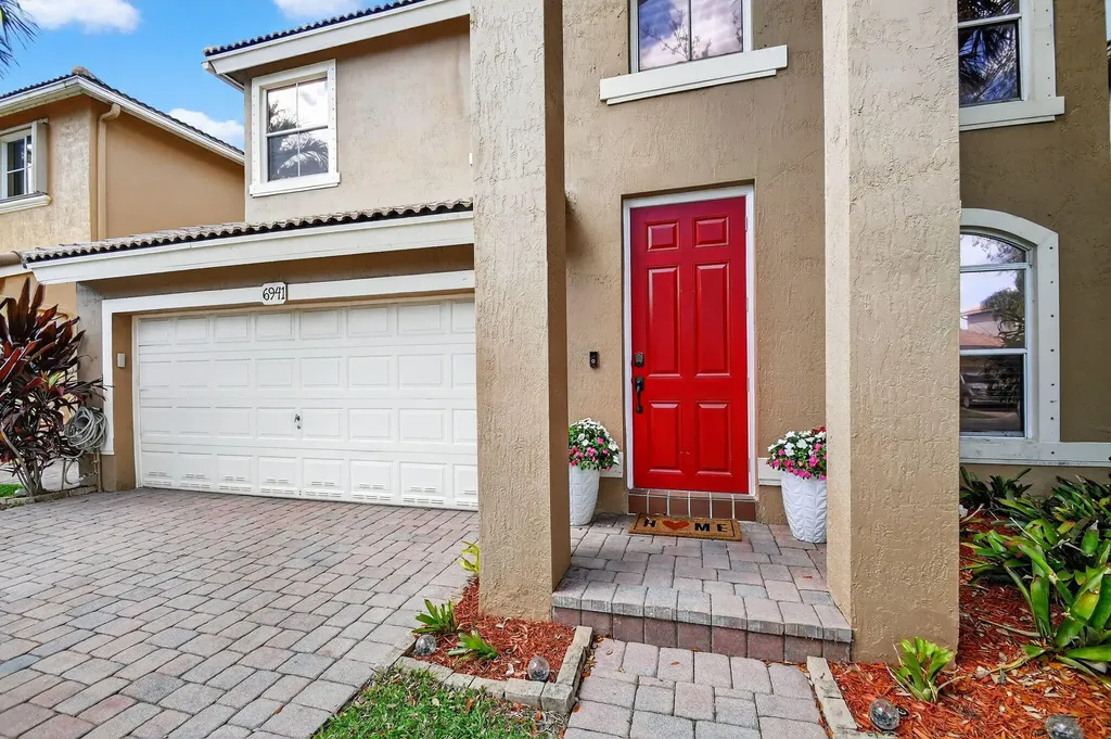 6941 Bruce Court Lake Worth FL 33463