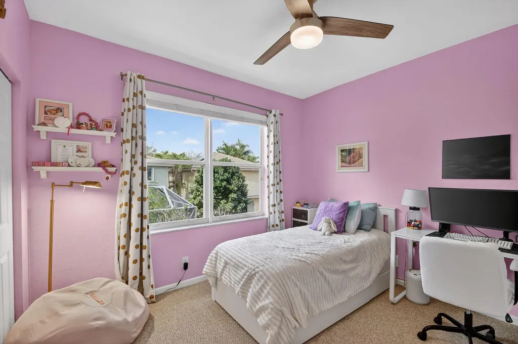 6941 Bruce Court Lake Worth FL 33463