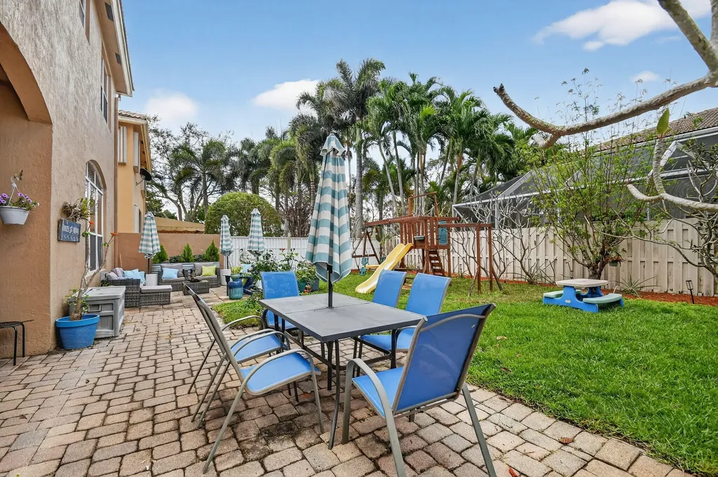 6941 Bruce Court Lake Worth FL 33463