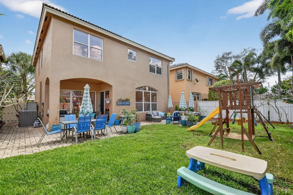 6941 Bruce Court Lake Worth FL 33463