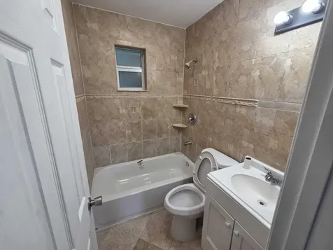5720 Cleveland Street Hollywood FL 33021