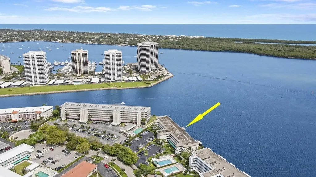52 Yacht Club Drive North Palm Beach FL 33408