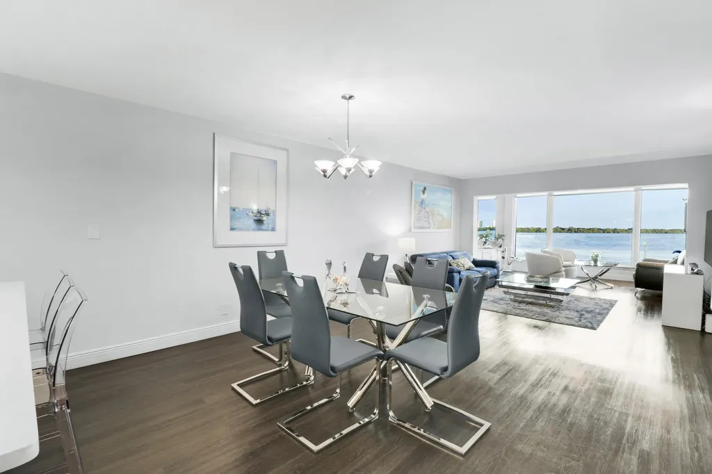 52 Yacht Club Drive North Palm Beach FL 33408