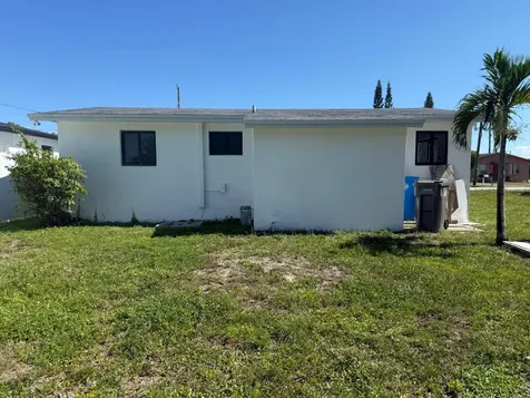 4131 SW 23rd Street West Park FL 33023
