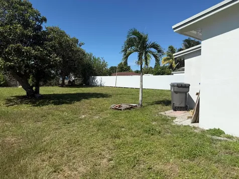 4131 SW 23rd Street West Park FL 33023