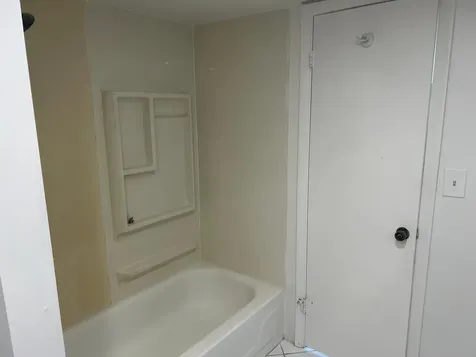3900 NW 76th Avenue Sunrise FL 33351