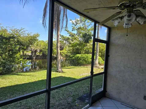 3900 NW 76th Avenue Sunrise FL 33351