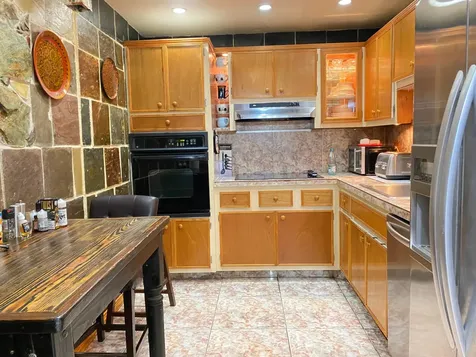 400 Kings Point Drive Sunny Isles Beach FL 33160
