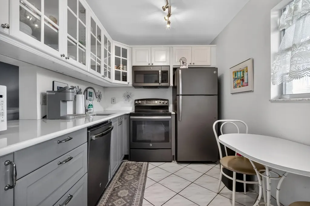 330 NE 26th Avenue Boynton Beach FL 33435