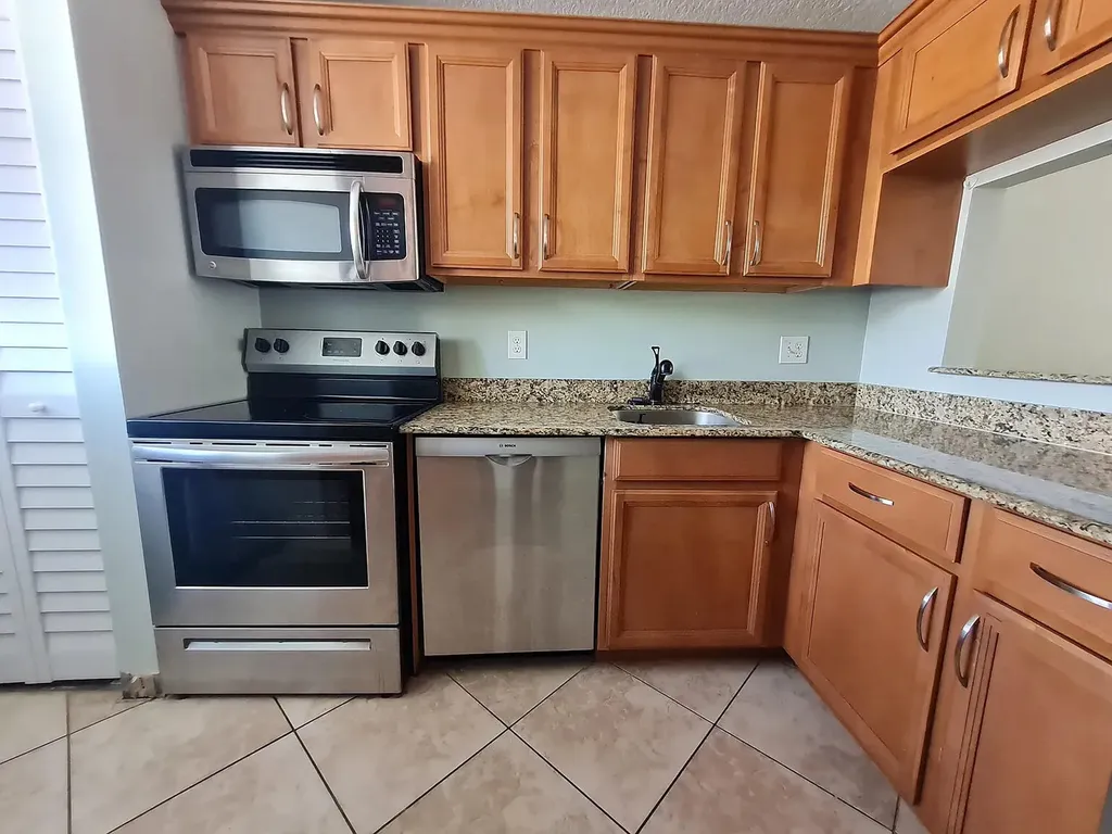 5321 NE 24th Terrace Fort Lauderdale FL 33308