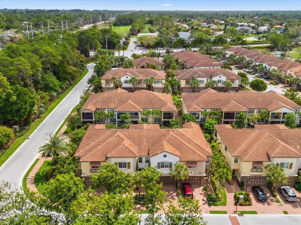 15826 Binks Pointe Terrace Wellington FL 33414