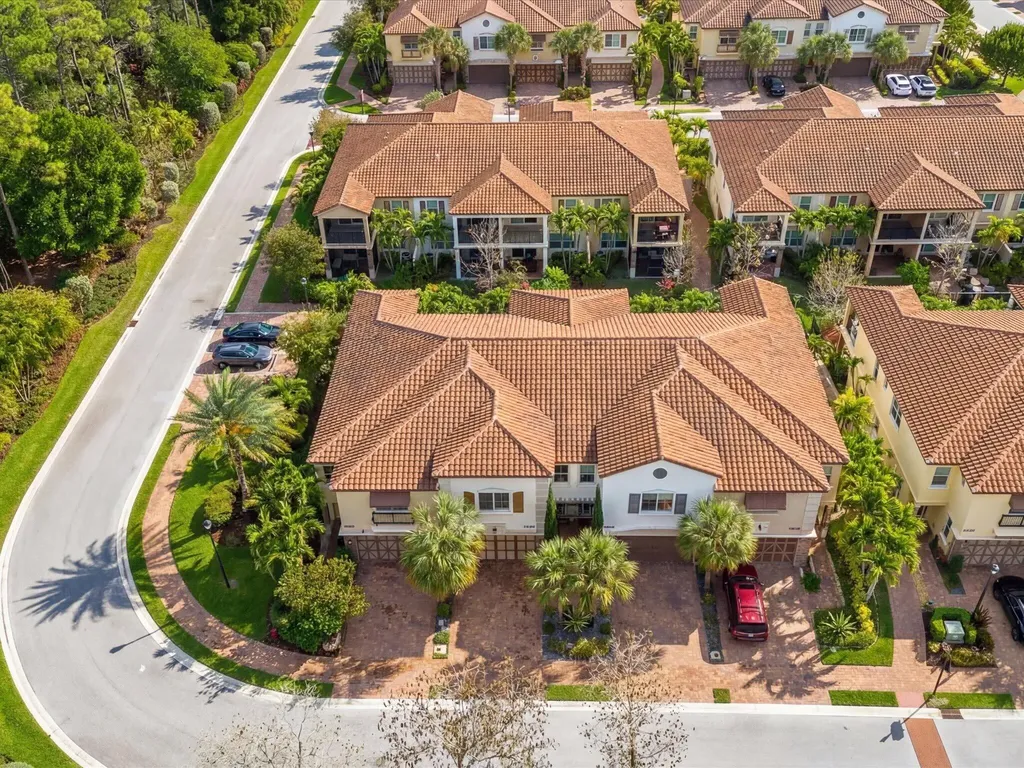 15826 Binks Pointe Terrace Wellington FL 33414