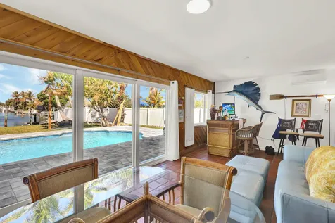 1902 Mimosa Avenue Fort Pierce FL 34949