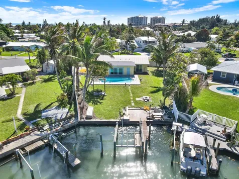 1902 Mimosa Avenue Fort Pierce FL 34949